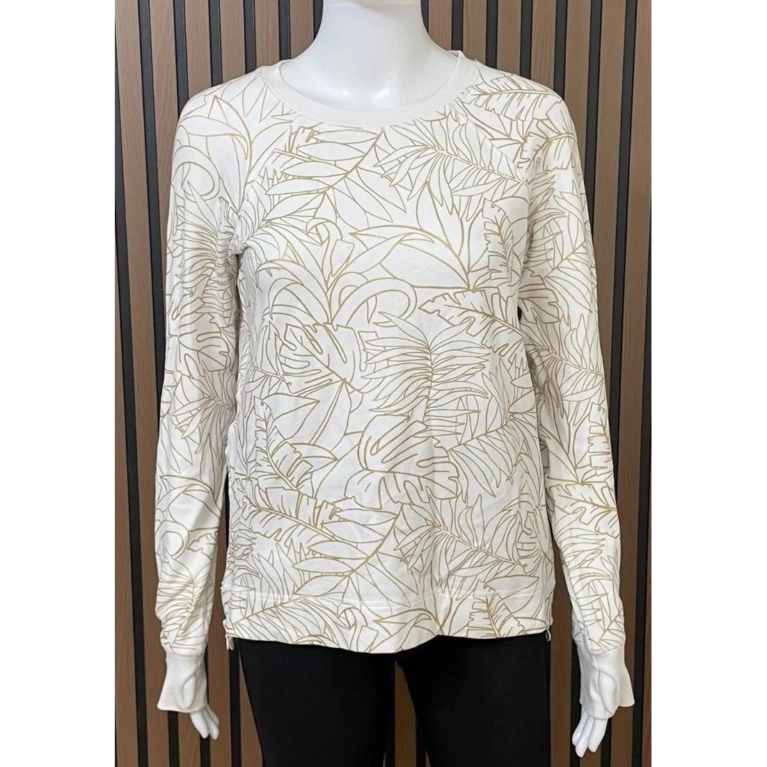 Tommy Bahama Women's Xs White Sweatshirt Cotton Pullover Tropical Casual Resort